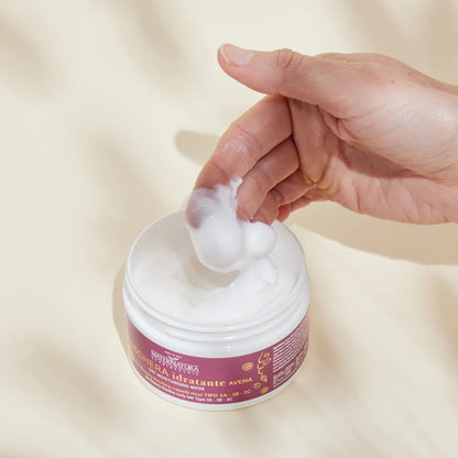 Fugtgivende maske med havre