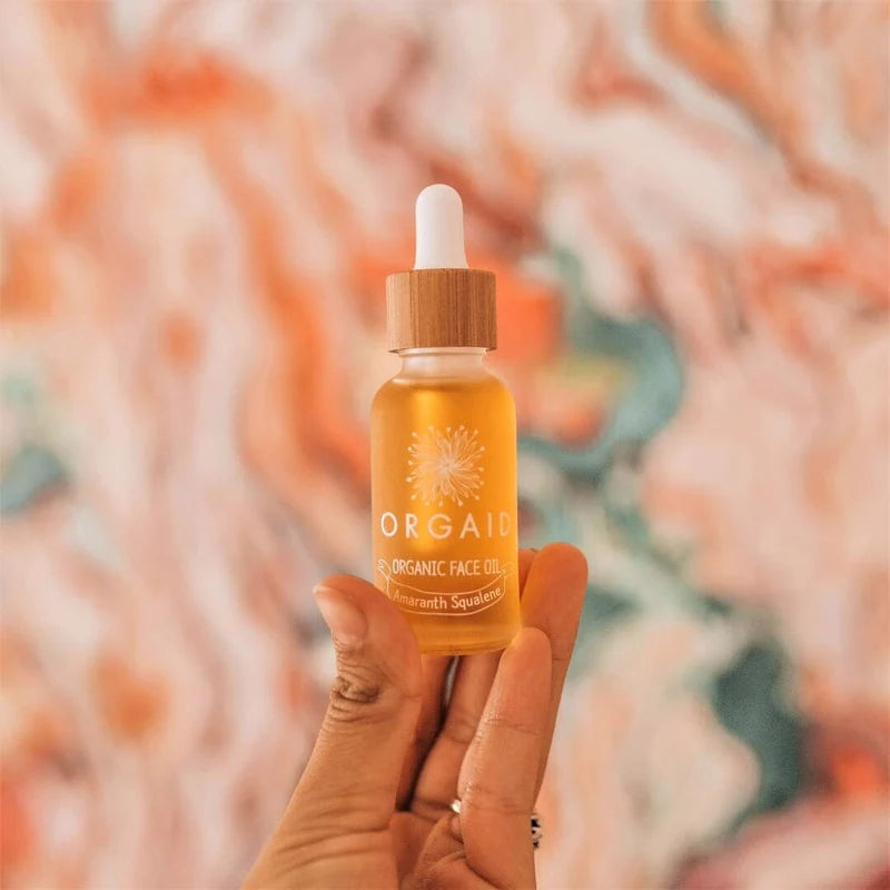 Organic Face Oil med extrakt fra Hyben, Rosmarin og Jojoba